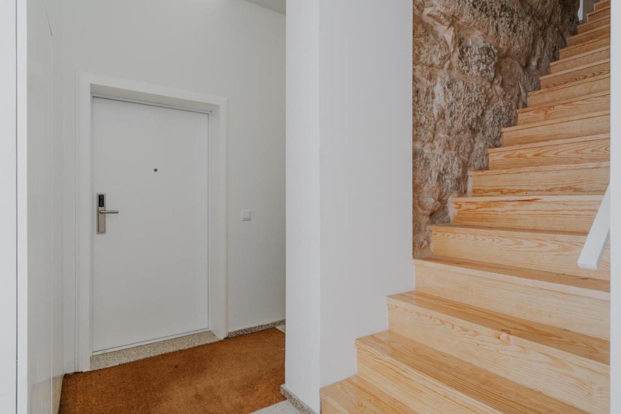 Charming Central Studio With Ac, Next To Metro Station Apartment Porto Luaran gambar